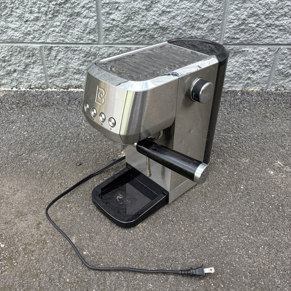 CASABREWS 3700 Espresso Machine 20 Bar Steam Frother 43.9oz - WATCH VIDEO!!!